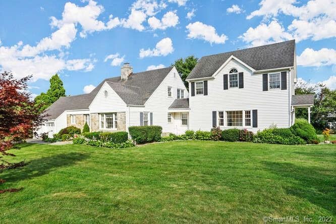 16 Windy Ridge, Trumbull, CT 06611 - photo 1