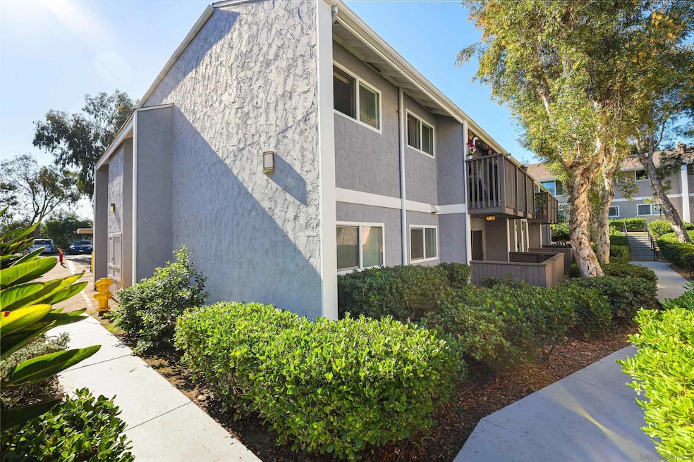 Lake Park Villa unit 11102, San Diego, CA 92115 - photo 1