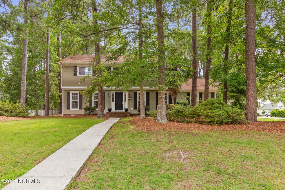 500 Scotsdale Ct, Jacksonville, NC 28546 - photo 1