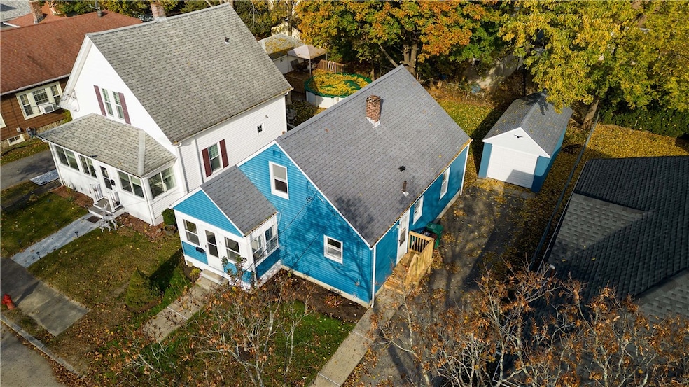 88 Newport St, Woonsocket, RI 02895 - photo 1