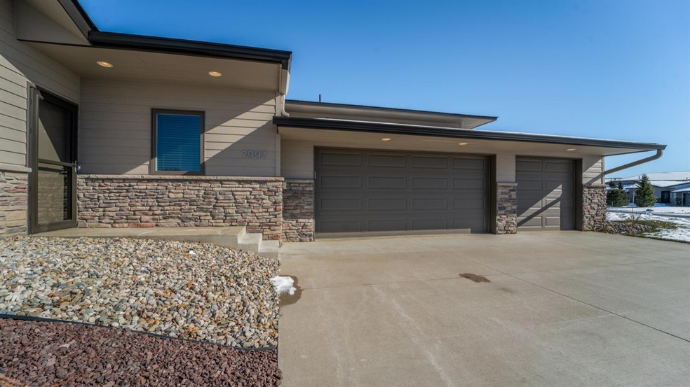 2997 W Palmer Ave, La Porte, IN 46350 - photo 1