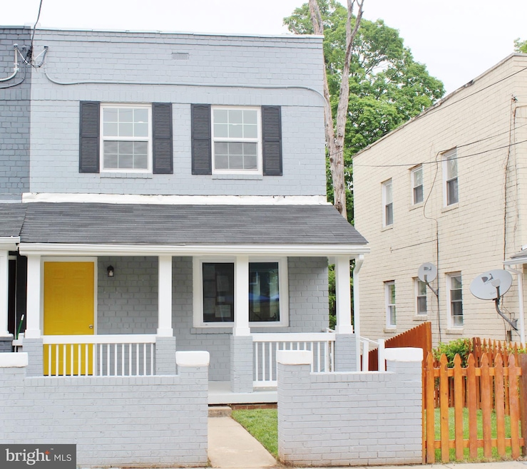 5102 Hanna Place SE, Washington, DC 20019 - photo 1