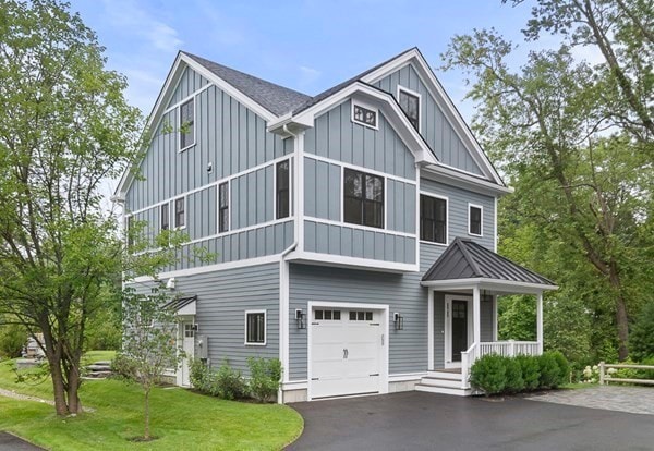 Sold $1,574,000 • Co-Listing Agent