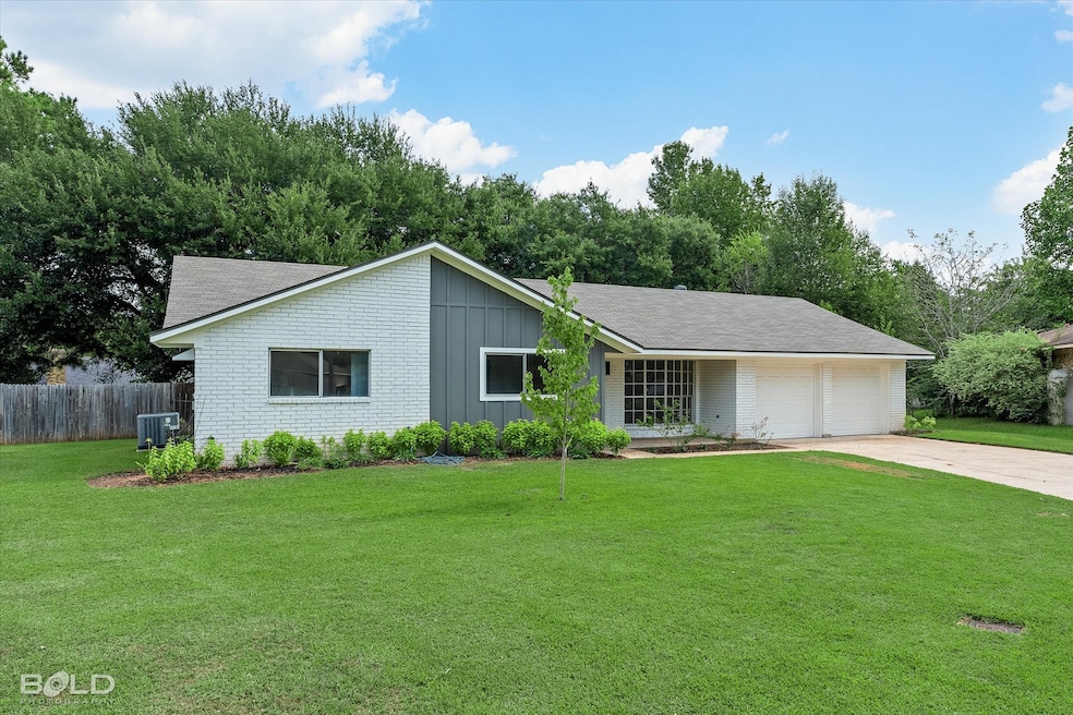 3118 Woodhue Cir, Haughton, LA 71037 - photo 1