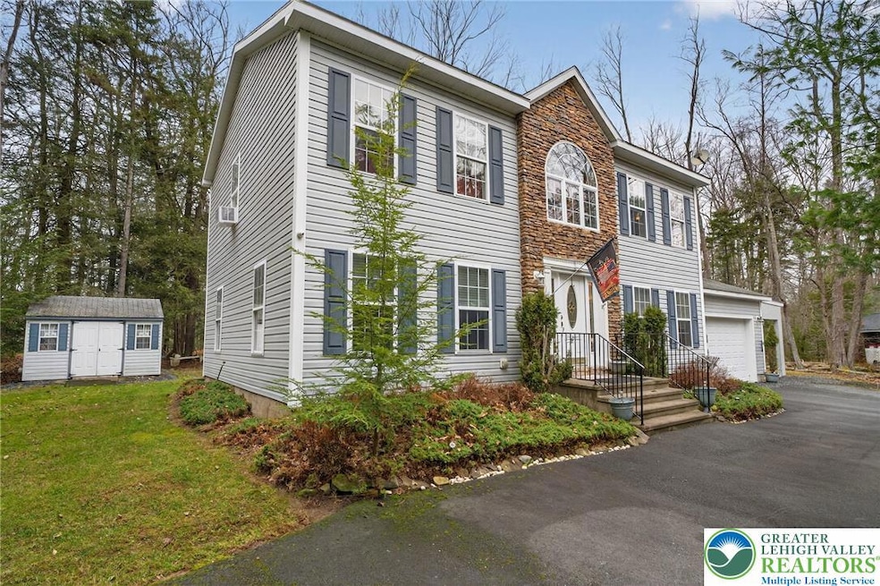 216 Pheasant Place, Tobyhanna, PA 18466 - photo 1