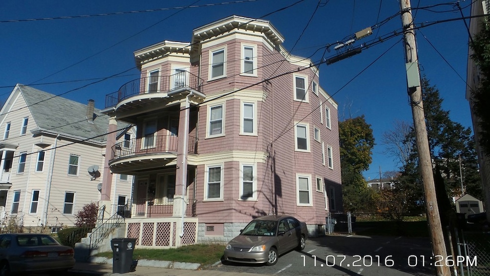 17 Union St unit 1, Haverhill, MA 01830 - photo 1