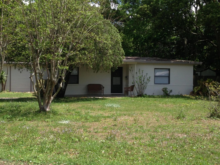 1817 Burkholder Cir E, Jacksonville, FL 32216 - photo 1