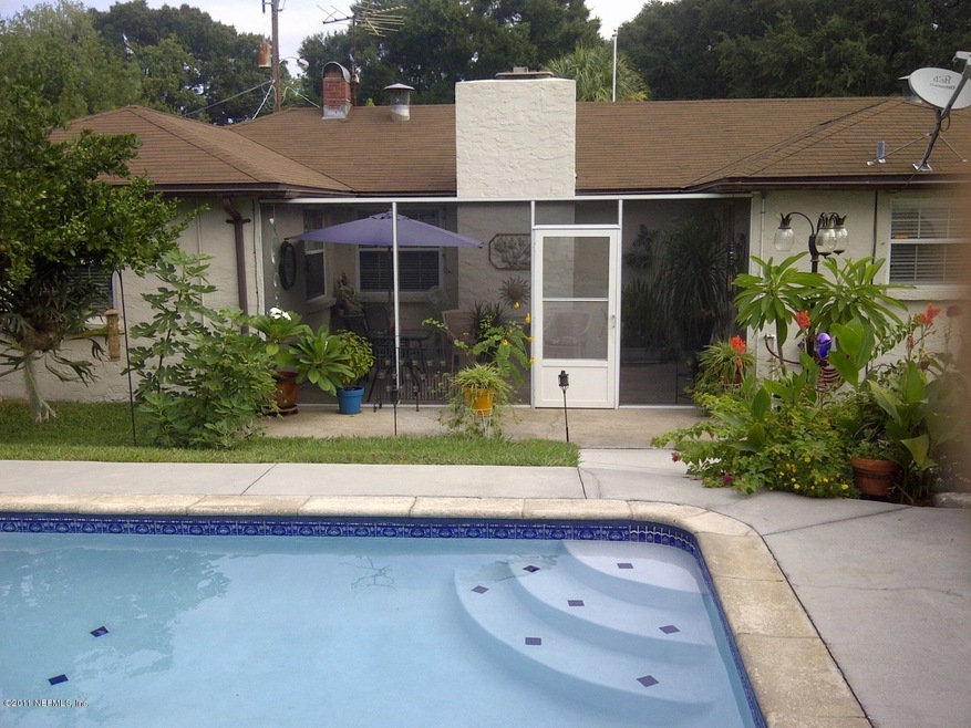 5058 Kerle St, Jacksonville, FL 32205 - photo 1