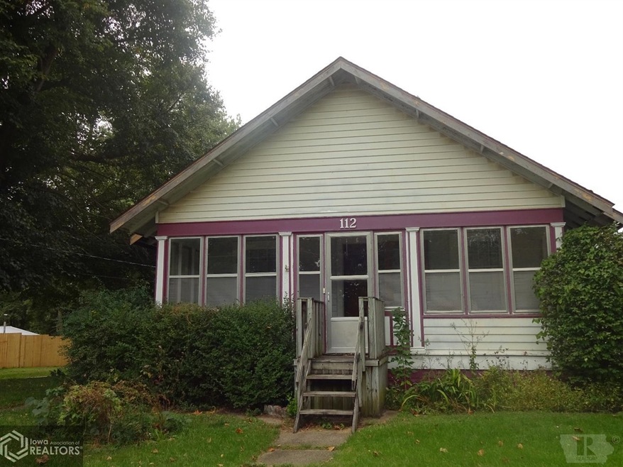 112 S Jackson St, Osceola, IA 50213 - photo 1