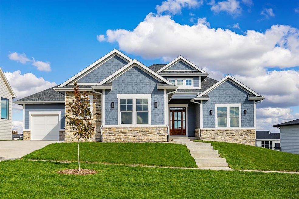 For Sale $819,000 • Co-Listing Agent