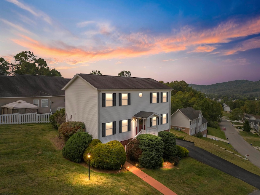 Under Contract $319,900