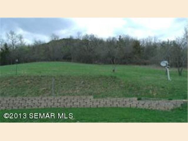 2020 Clinton Dr, Winona, MN 55987 - photo 1