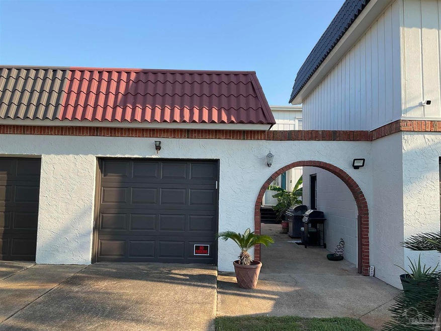 Sold $330,000 • Co-Listing Agent