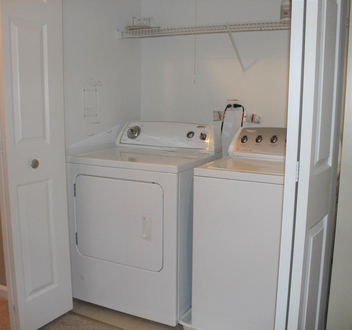 2426 Courtyard Cir unit 1, Aurora, IL 60506 - photo 1