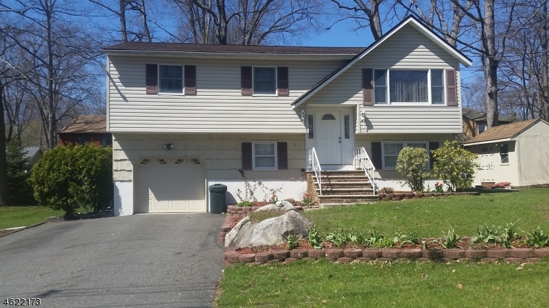 16 Acorn St, Stanhope, NJ 07874 - photo 1
