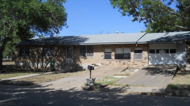 329 Northwest Dr, Fredericksburg, TX 78624 - photo 1