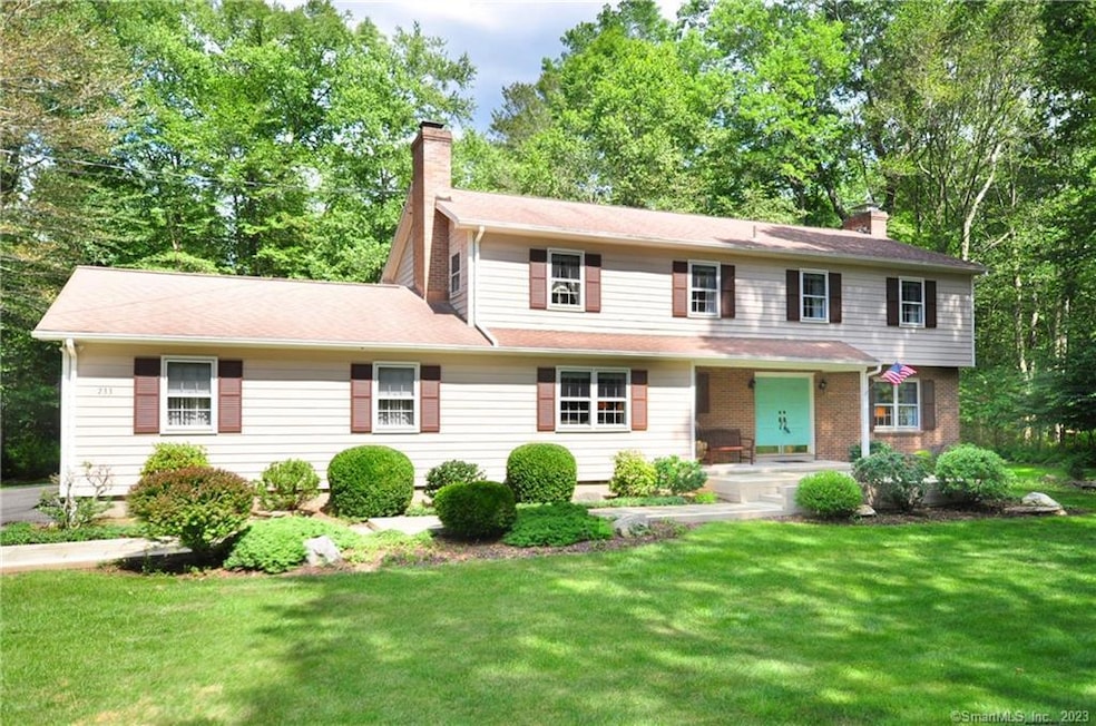 233 Carriage Dr, Southbury, CT 06488 - photo 1