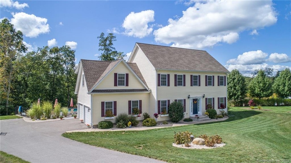 13 Town Line Dr, East Hampton, CT 06424 - photo 1