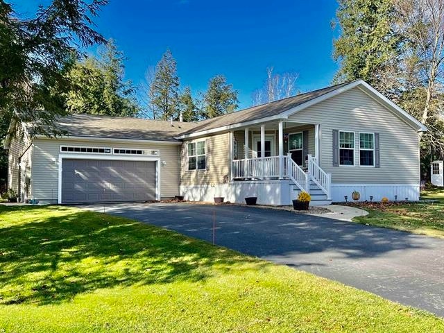 29 Blair Dr, Rochester, NH 03868 - photo 1