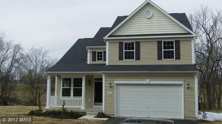 280 Bentley Dr, Inwood, WV 25428 - photo 1