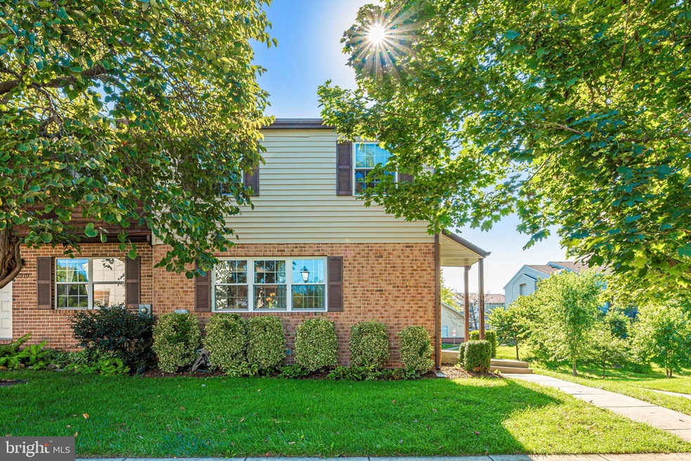 6917 Turnberry Ct, Frederick, MD 21703 - photo 1