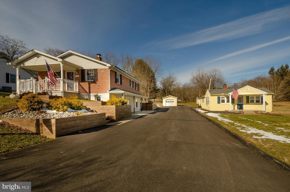 120 Schoolhouse Rd, Sykesville, MD 21784 - photo 1