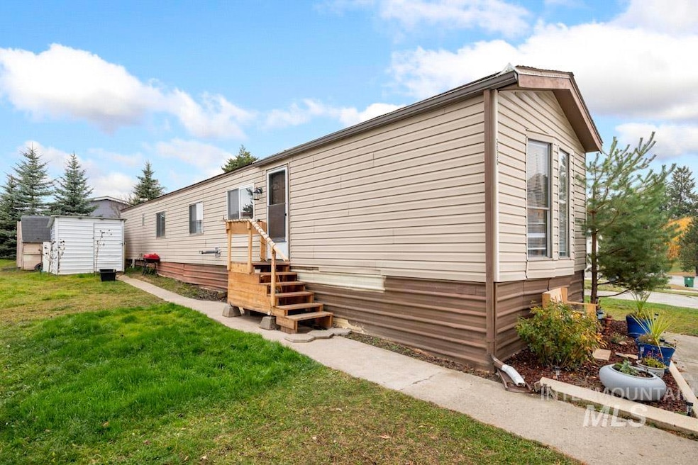 609 N Almon St unit 2030, Moscow, ID 83843 - photo 1