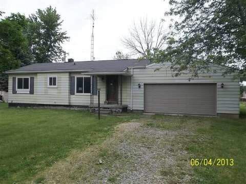 7252 Nichols Rd, Gaines, MI 48436 - photo 1