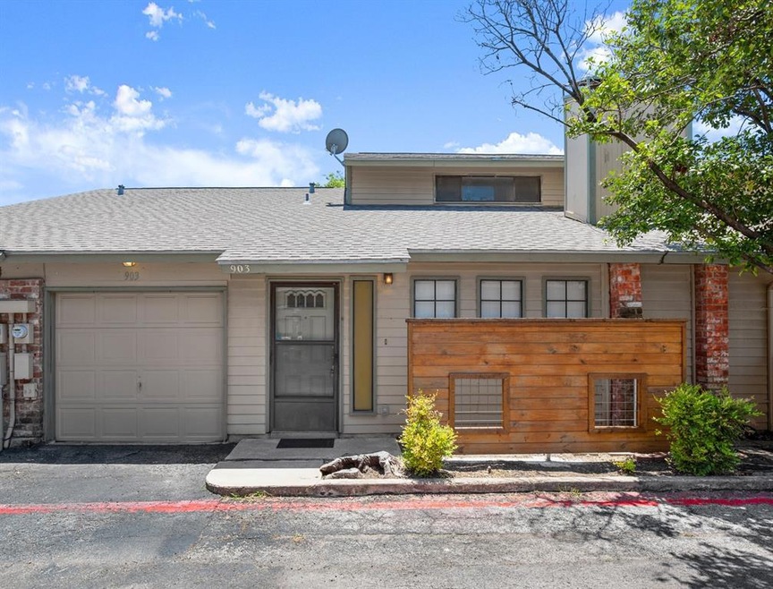 903 Greenmeer is a town home located in The Park a