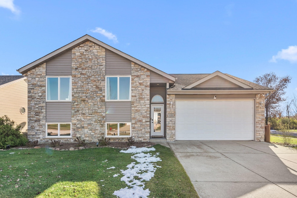 6201 W 136th Place, Cedar Lake, IN 46303 - photo 1