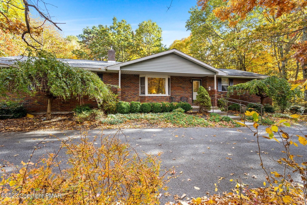 155 Green Chapel Ln, Cresco, PA 18326 - photo 1