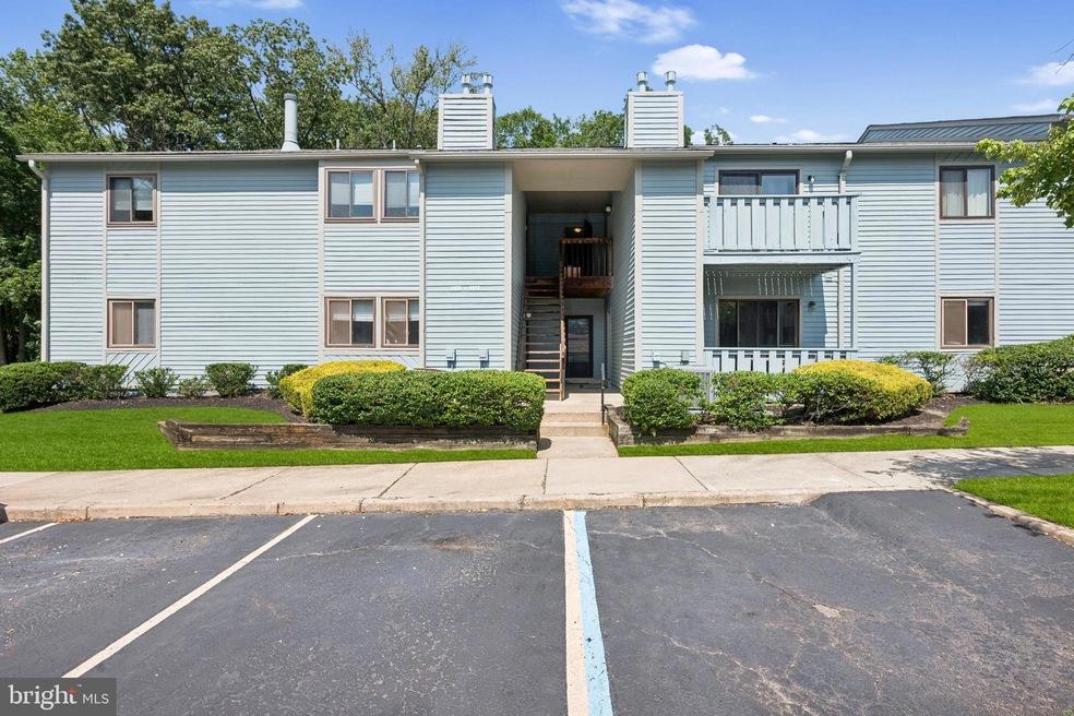 1909 Woodhollow Dr unit 1909, Marlton, NJ 08053 - photo 1