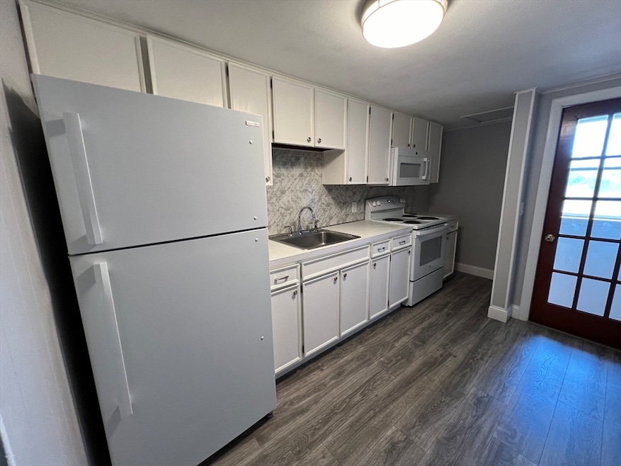 100 Linden St unit C, Salem, MA 01970 - photo 1