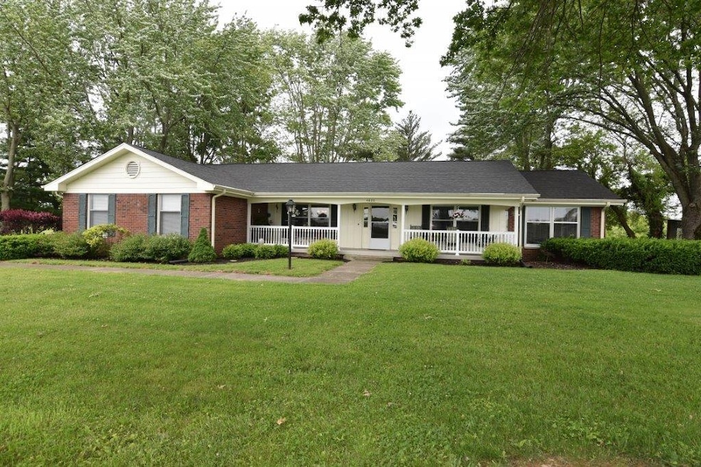 4620 N 200 W, Columbus, IN 47201 - photo 1