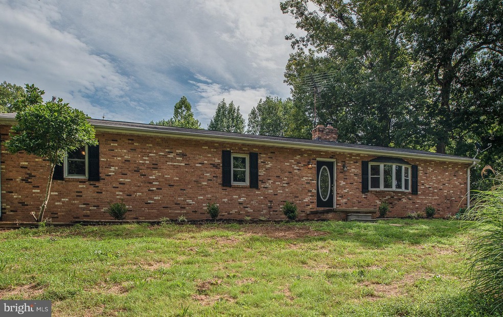 9483 Paradise Rd, Warrenton, VA 20186 - photo 1