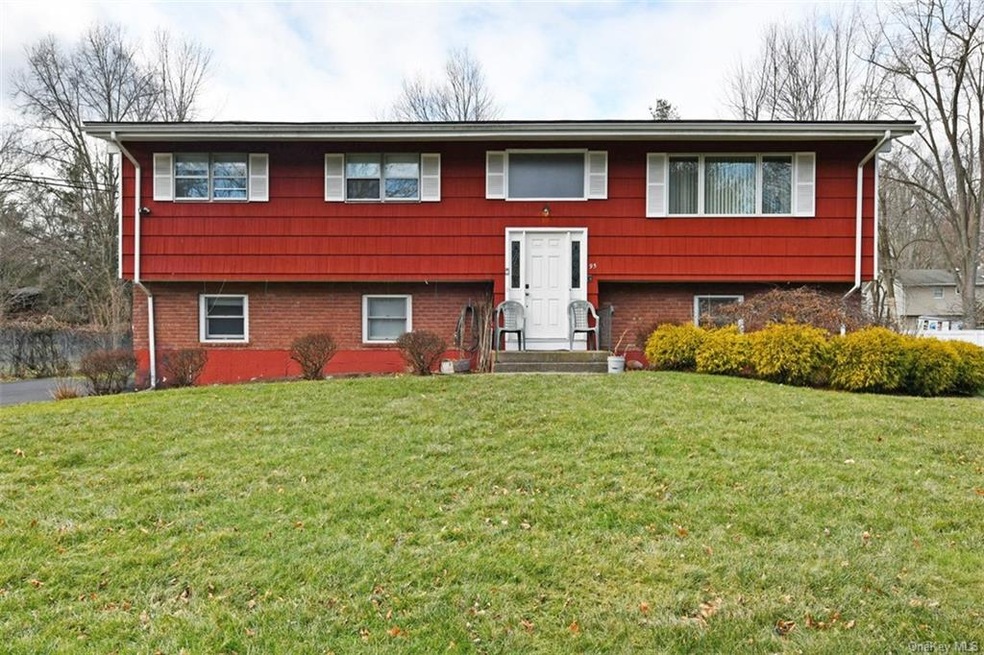 95 S Southgate Dr, Spring Valley, NY 10977 - photo 1