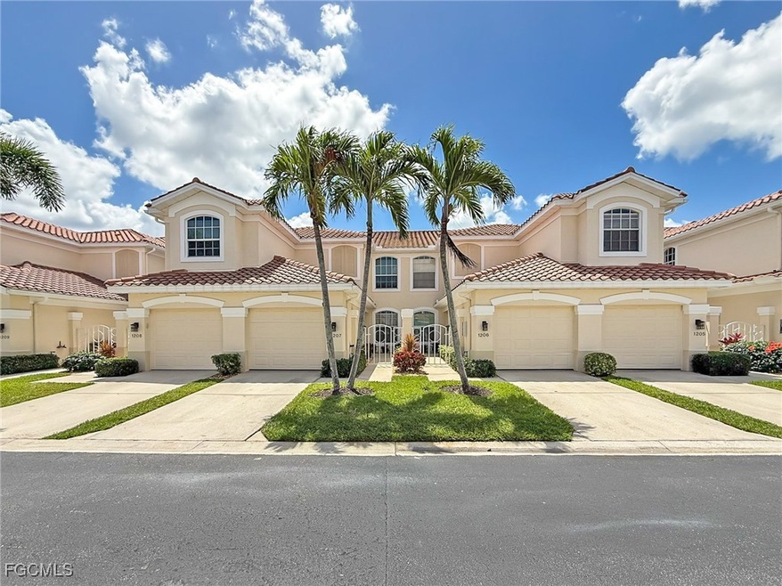 15055 Tamarind Cay Ct unit 1207, Fort Myers, FL 33908 - photo 1