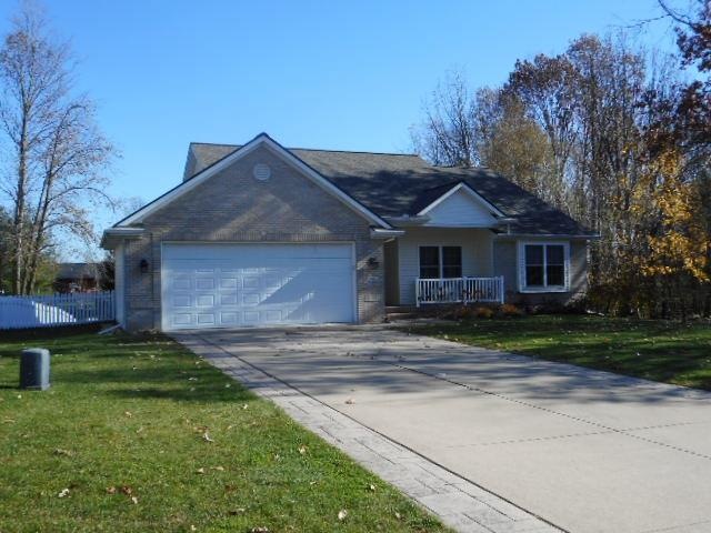 5361 Misty Oaks Trail, Swartz Creek, MI 48473 - photo 1