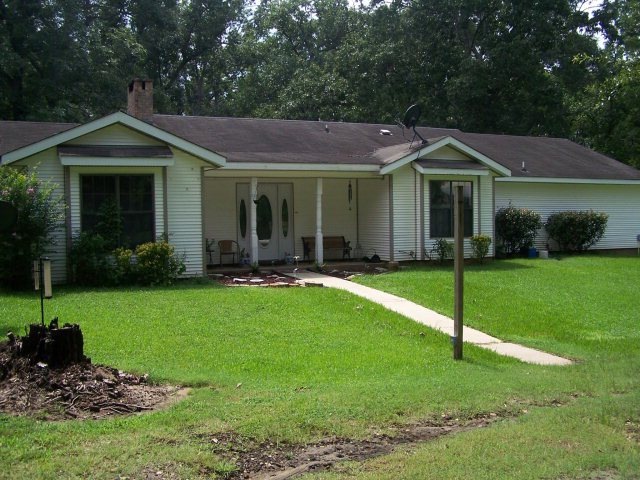 961 Billy Clark Rd, Huntington, TX 75949 - photo 1