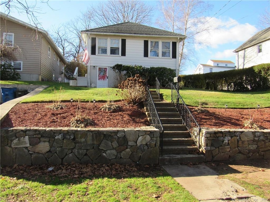 338 Concord St, New Haven, CT 06512 - photo 1