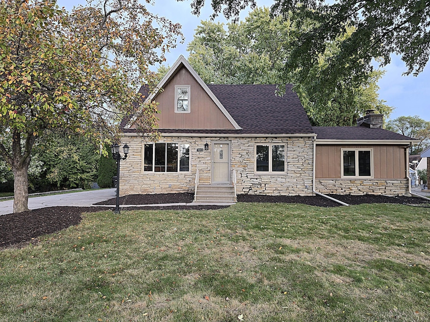 5020 S 28th St, Milwaukee, WI 53221 - photo 1