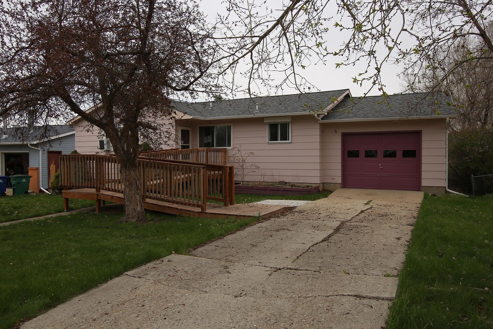 1119 Delphi Ave, Sheridan, WY 82801 - photo 1