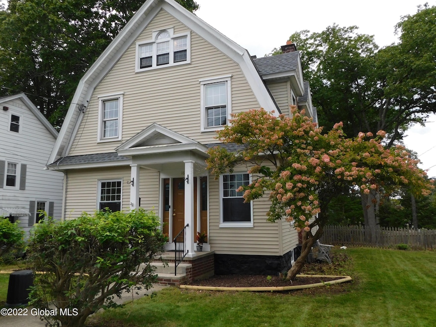 16 Cornelius Ave, Schenectady, NY 12309 - photo 1