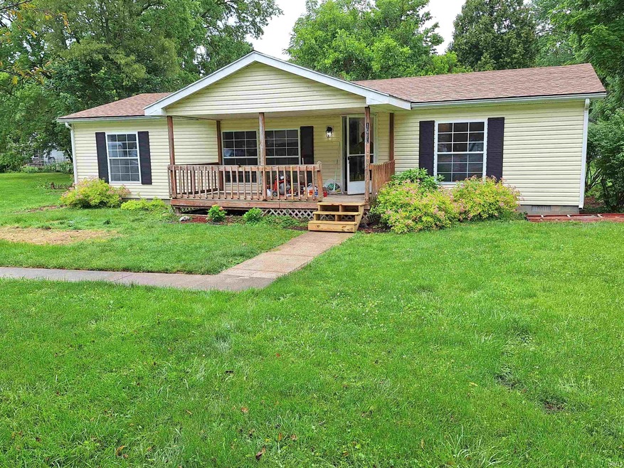 1080 N Jackson St, Andrews, IN 46702 - photo 1