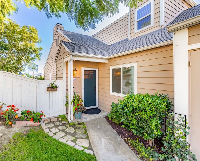 2645 Regent Rd, Carlsbad, CA 92010 - photo 1