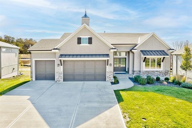 25137 W 92nd St, Lenexa, KS 66227 - photo 1