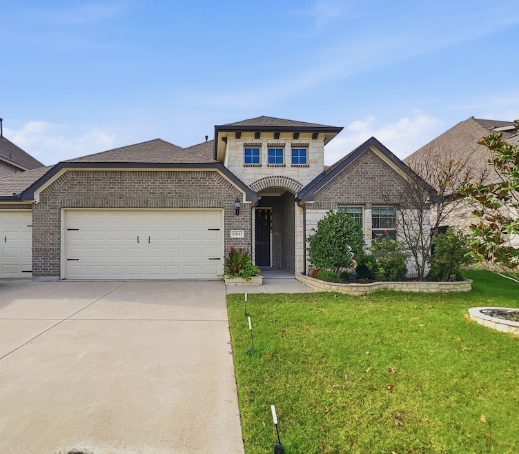 11841 Kynborrow Rd, Haslet, TX 76052 - photo 1