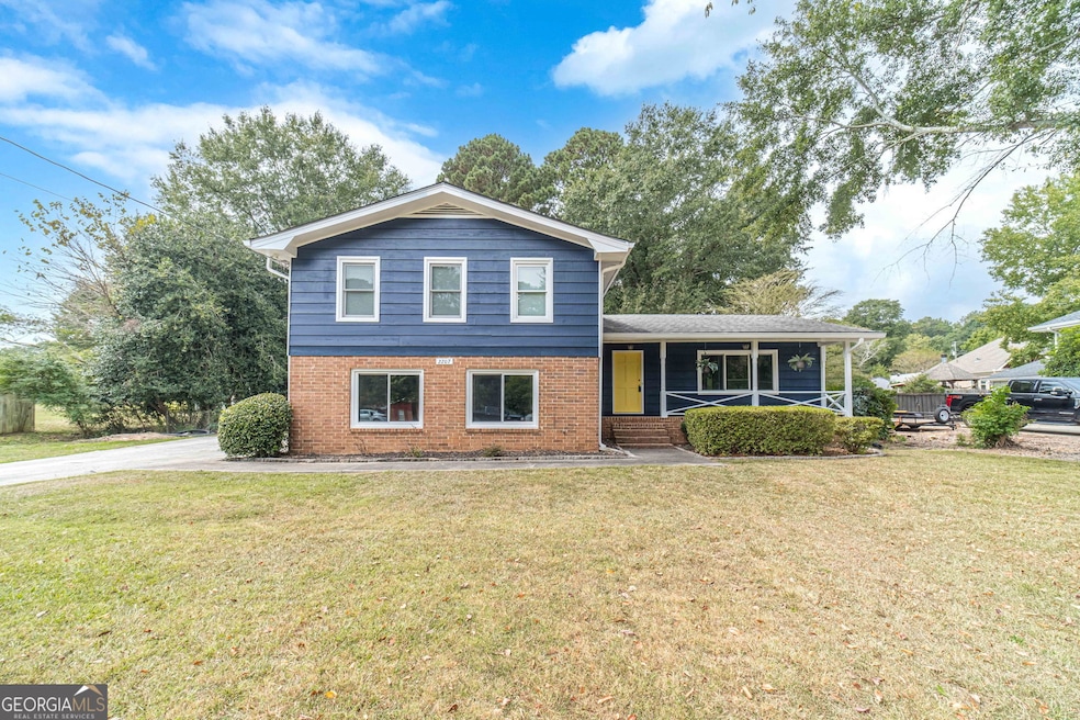 2207 Windsor Dr unit 2, Snellville, GA 30078 - photo 1