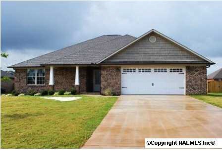 All brick 3 BR/ 2BA home located in the heart of East Limestone. Just minutes from school, shopping, dining and medical services.
