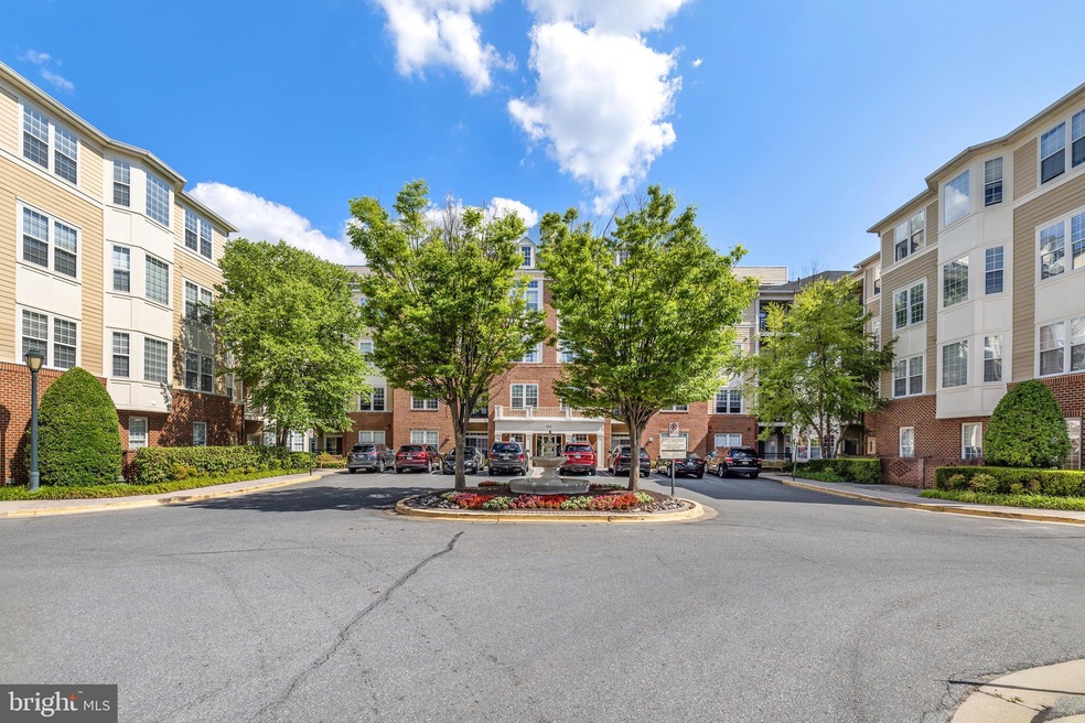 701 Fallsgrove Dr Unit 410, Rockville, MD 20850 | MLS# MDMC2101068